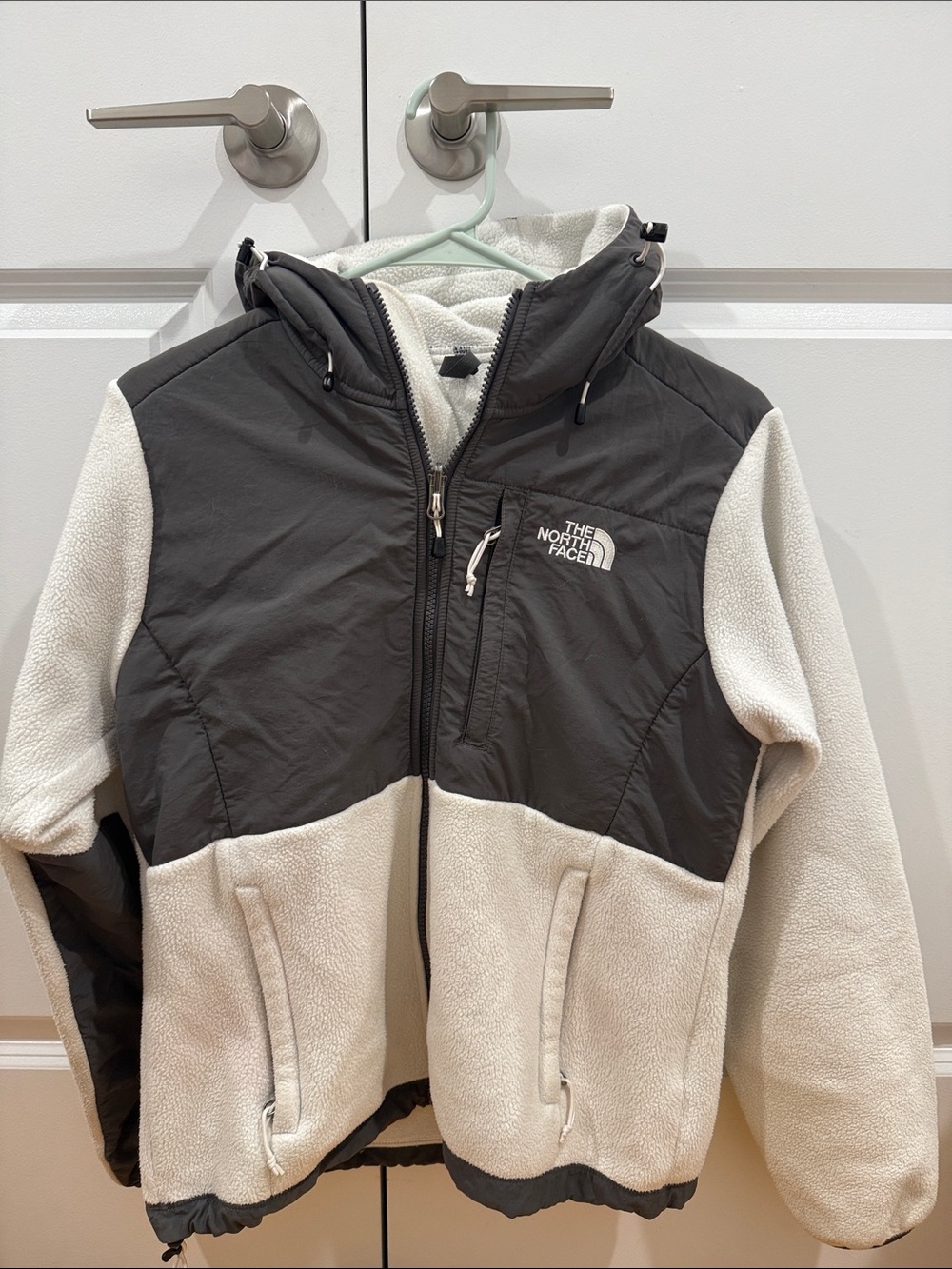 The North Face Kids Hooded Puffer Fleece Jacket - Black & Cream
